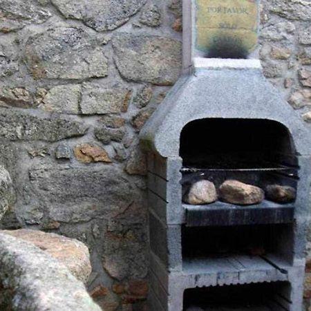 Casa Rural Lucia Es Una Casa Rural Amplia Con Pat Cabezas Bajas Buitenkant foto