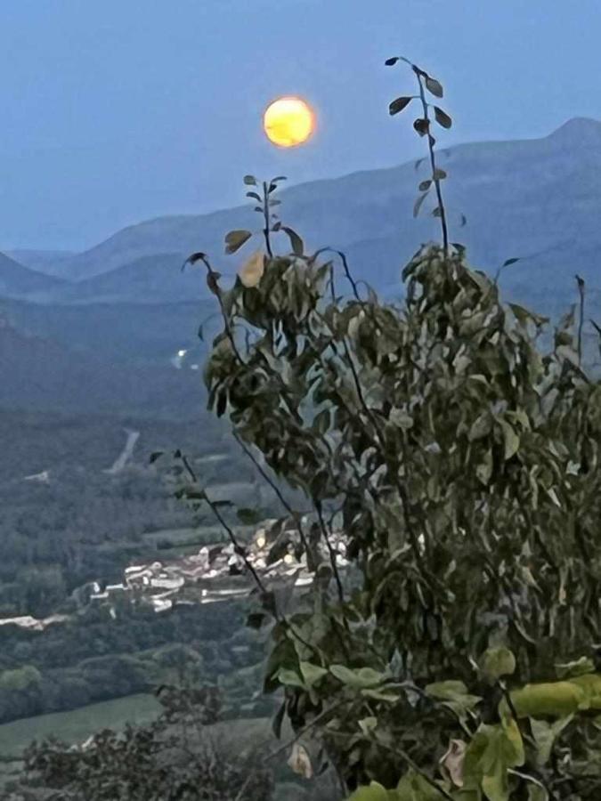Casa Rural Lucia Es Una Casa Rural Amplia Con Pat Cabezas Bajas Buitenkant foto
